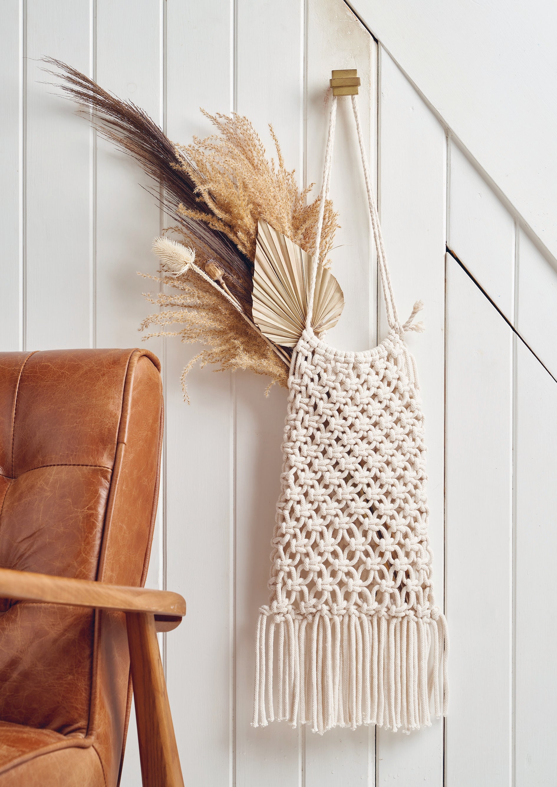 Macramé Patterns, Macramé PDF, DIY Macramé, Home Decor DIY, Cozy Decor, Beginner Macramé, Boho Style, Wall Hanging Patterns, DIY Cushions, DIY Table Runners, Handmade Home, Fiber Art, DIY Mirrors, Craft Tutorials, Creative Hobbies